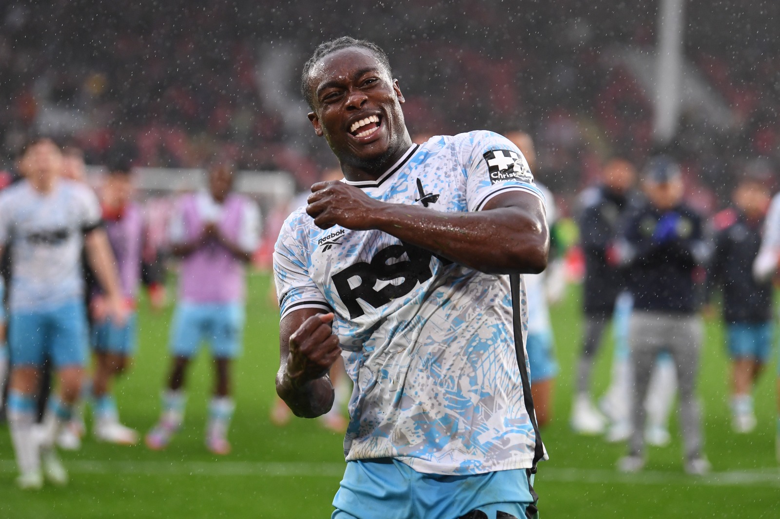 Tanto Olaofe celebrates