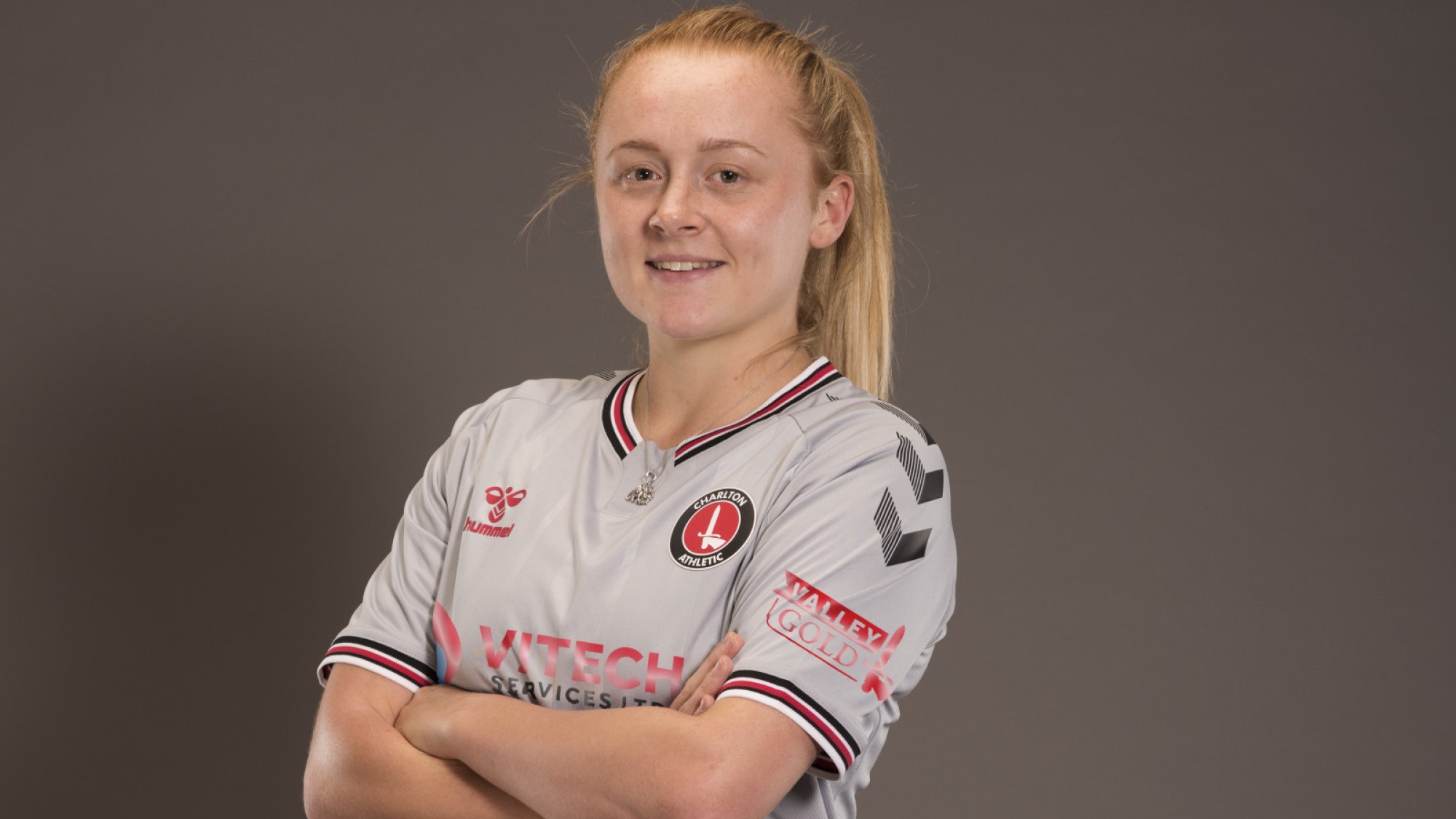 Charlton Women | Valley Gold becomes the club's first ever sleeve ...