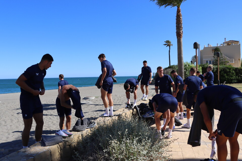 The Charlton squad on the Spanish beach for a recovery session