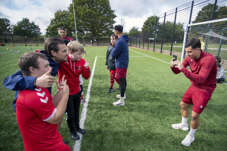 Charlton players meet the Upbeats