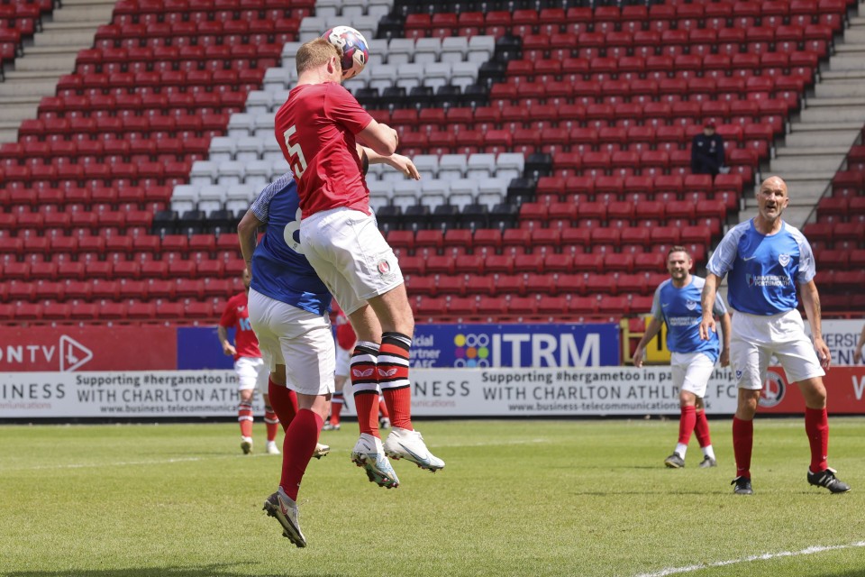 Dean Holden heading at the back post