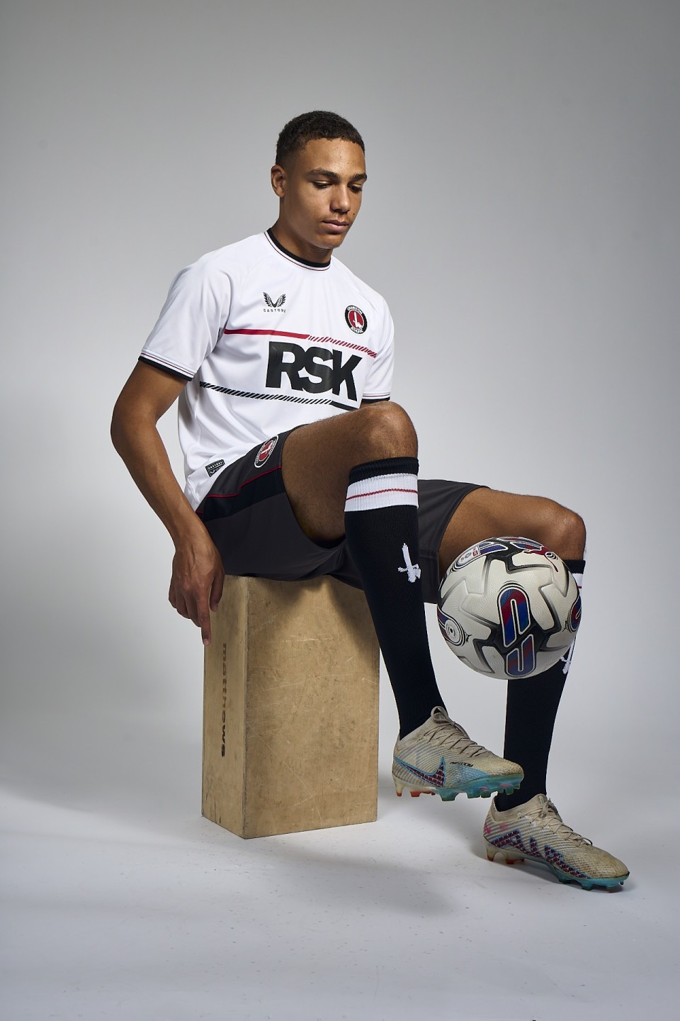 Third kit reveal 2023/24