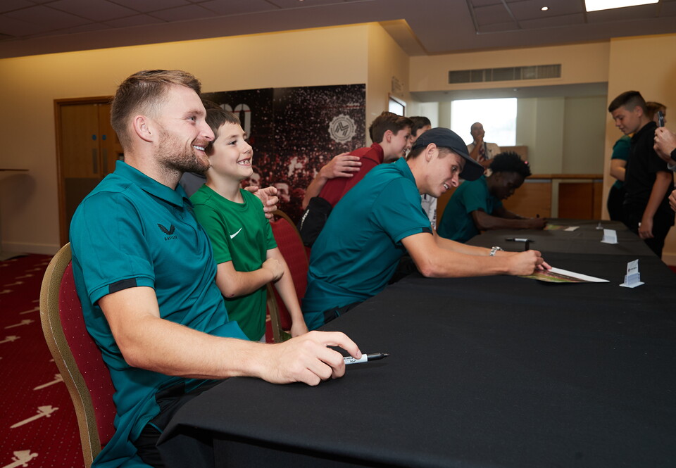 Signing session