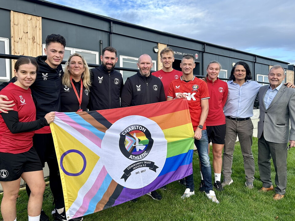 Charlton Athletic men's and women's players with Charlton Invicta players and Michael Appleton