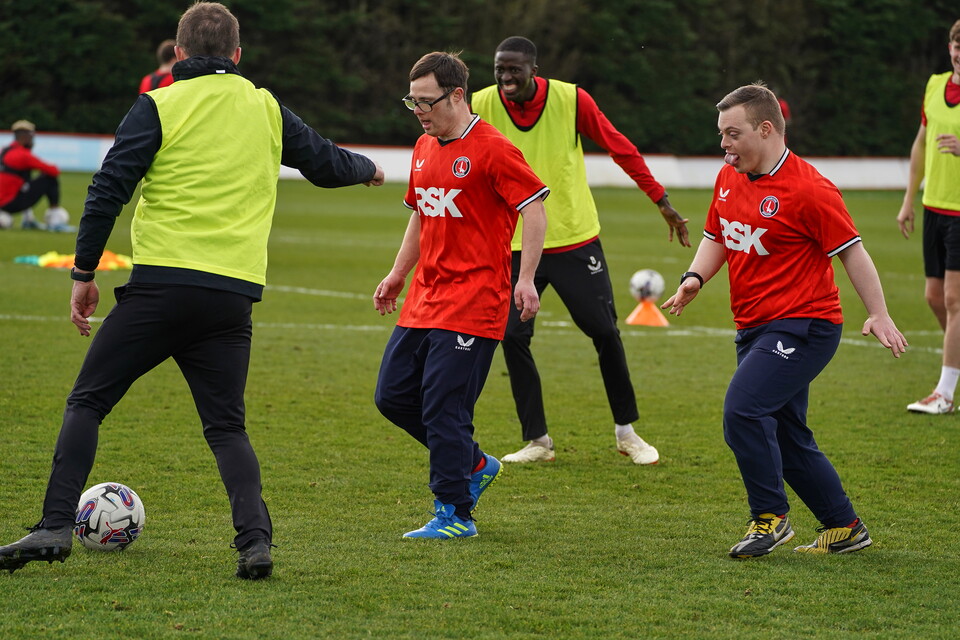 Upbeats meet men's first team