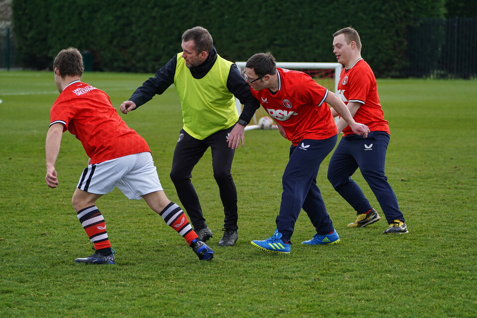 Upbeats meet men's first team