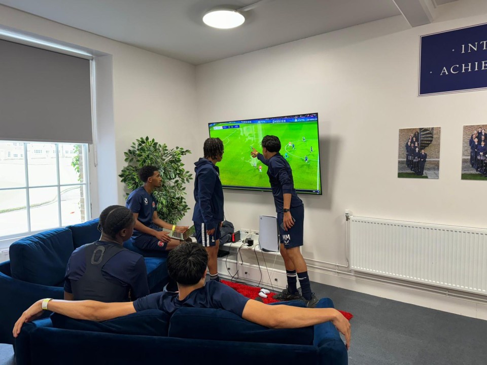 Charlton's U18s on their pre-season camp in Hertfordshire.