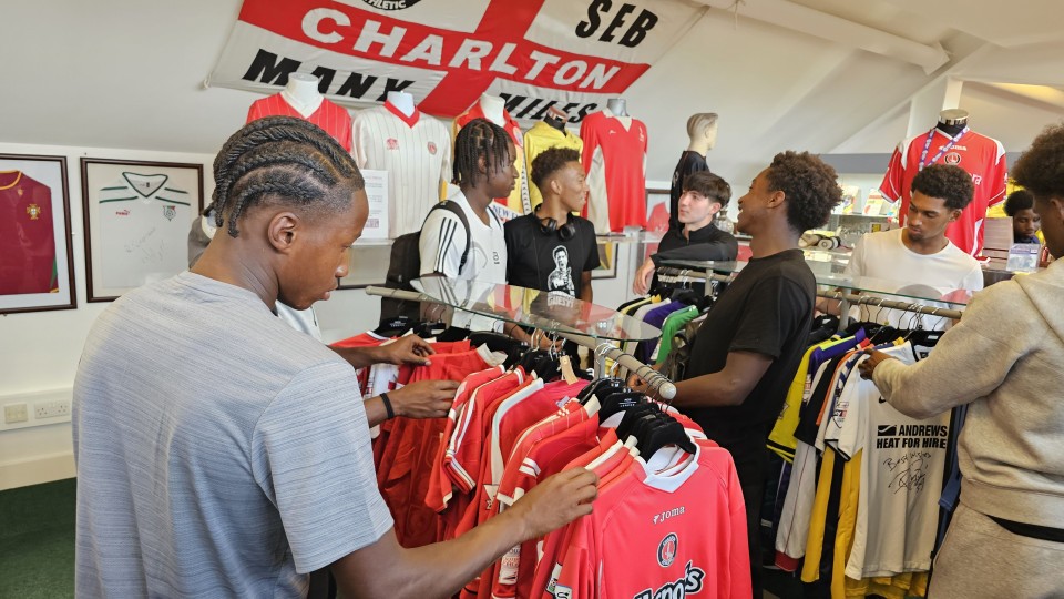 Charlton U18s visiting the Charlton Athletic Museum