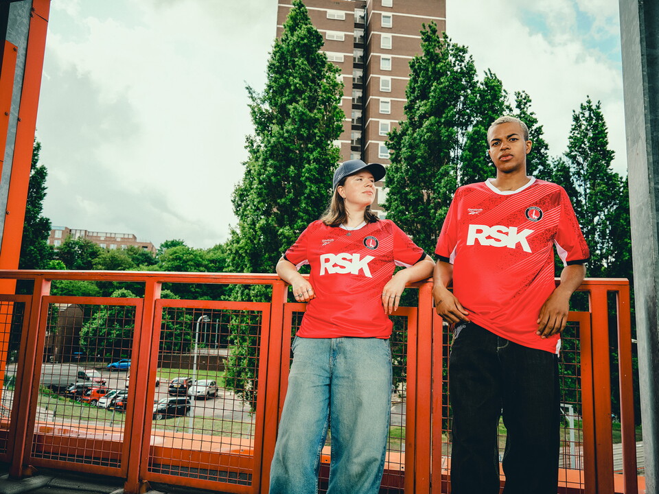 Reebok home kit unveil