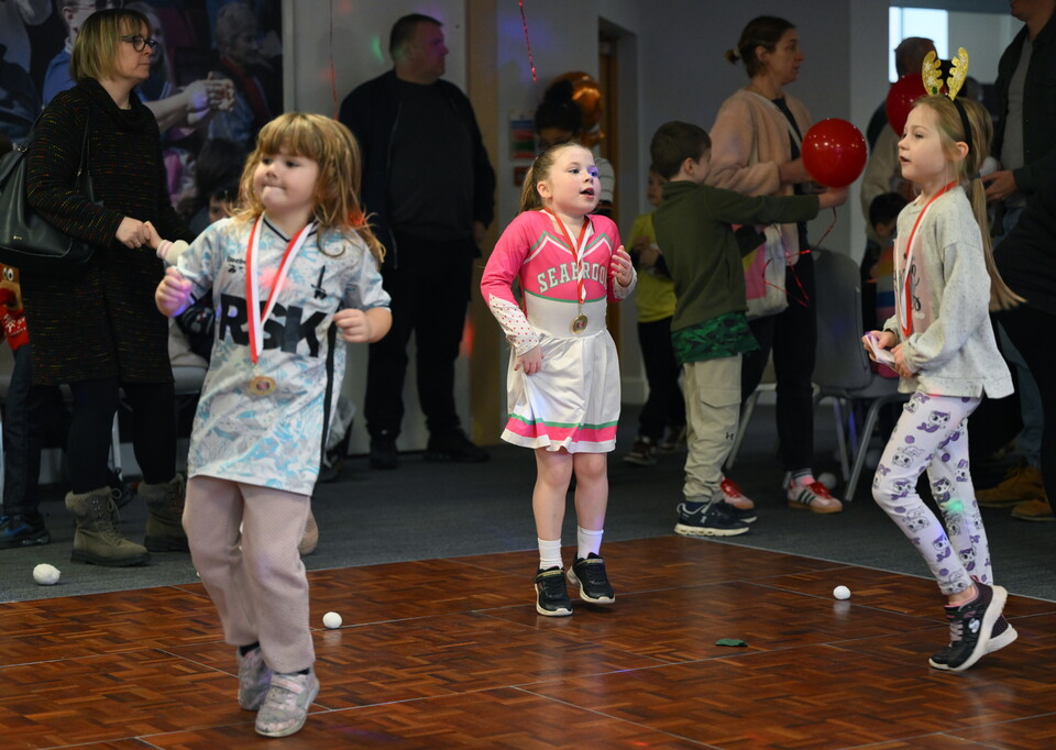 Junior Addicks on the dancefloor