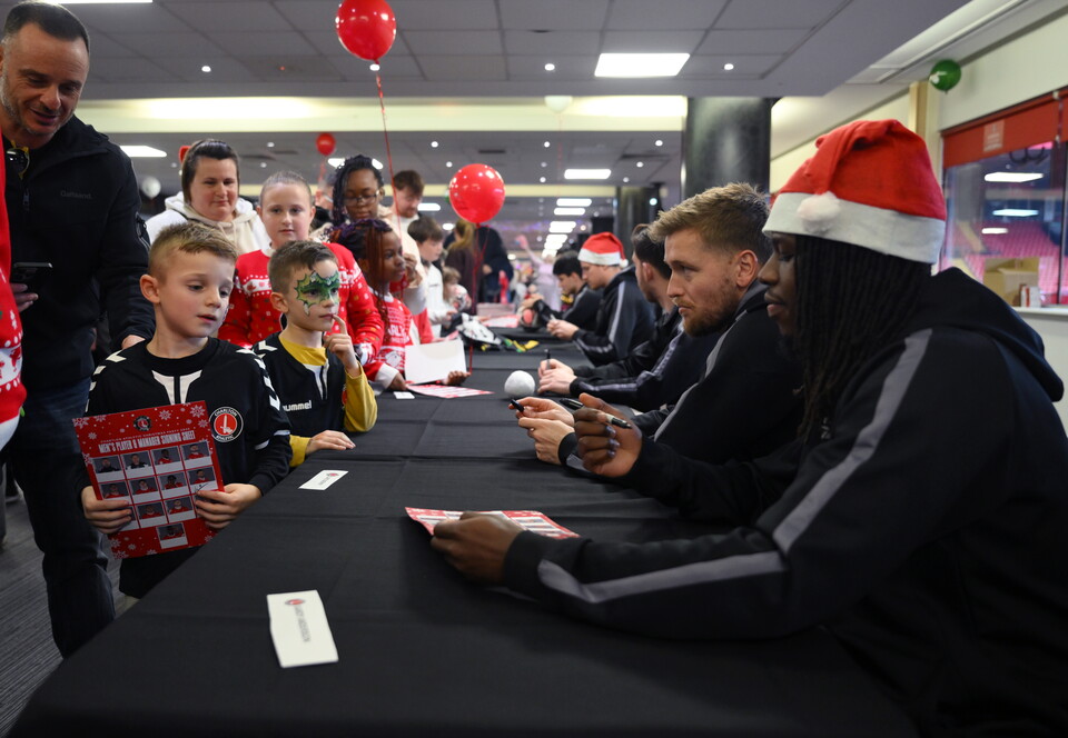 Signing Session