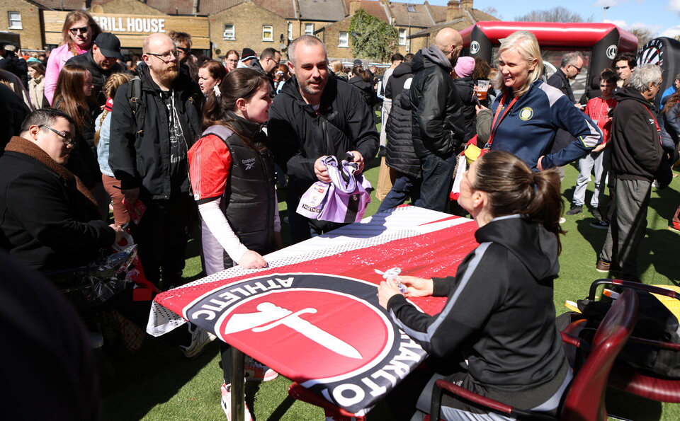 Carla Humphrey signing session