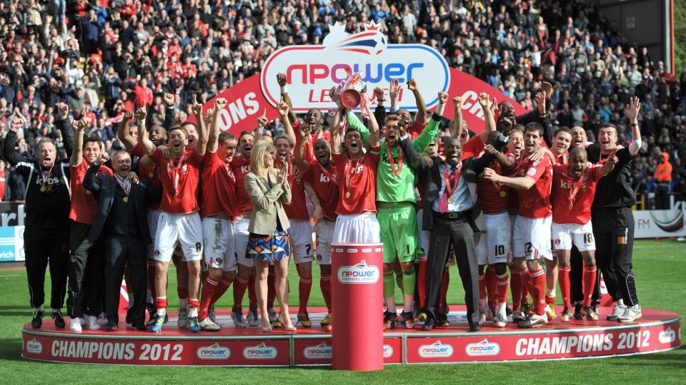 Charlton lift the League One title