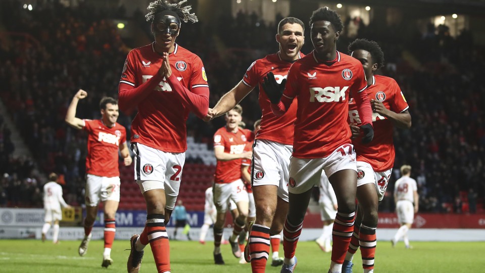 Jes Rak-Sakyi celebrates his goal