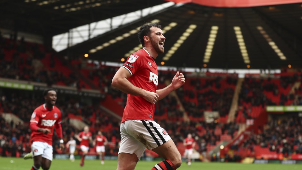 Scott Fraser celebrates