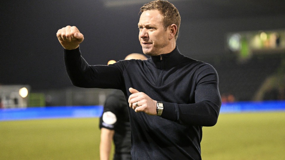 Holden celebrates Charlton's 1-0 win