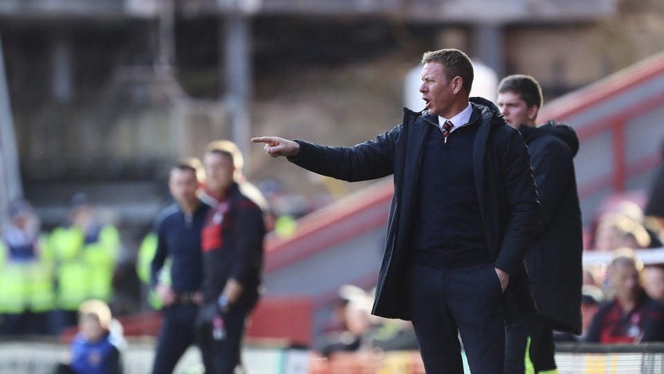 Holden shouts instructions