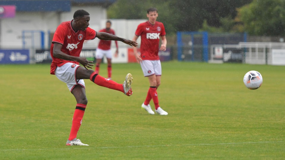 Pan Camará on the ball