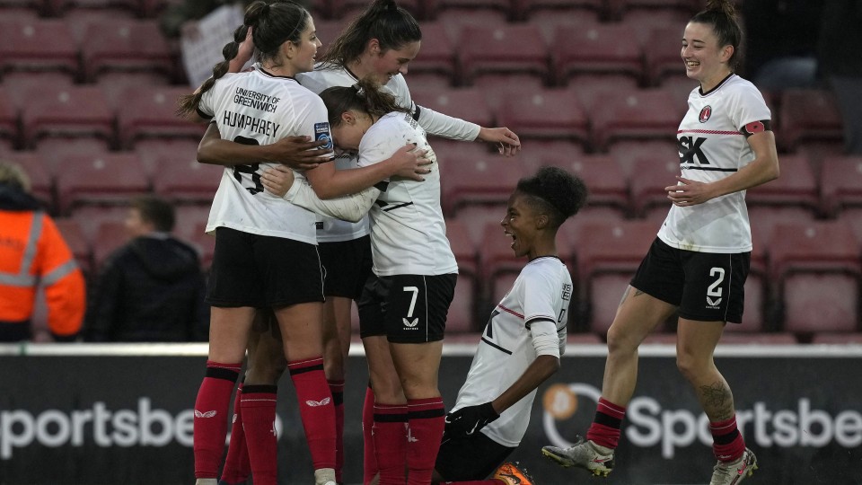 Southampton 0 Charlton 2 