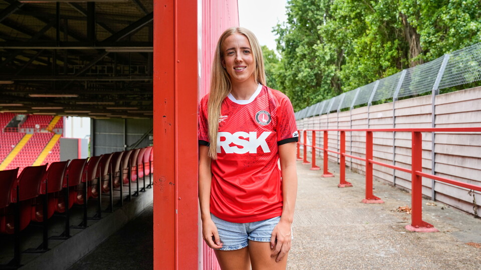 Charlotte at The Valley